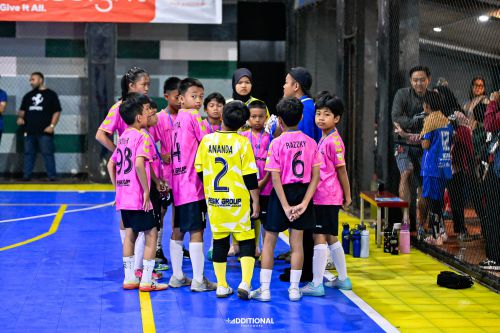 Mengenal Latihan membangun karakter pemain untuk Anak-anak