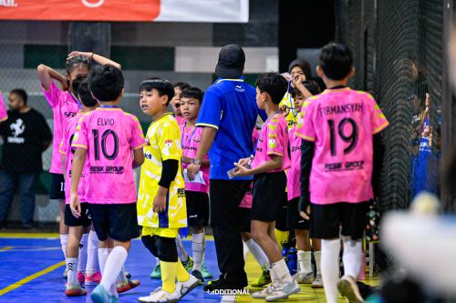 Cara Melatih perkembangan pemain usia muda Tanpa Mengabaikan Teknik Dasar