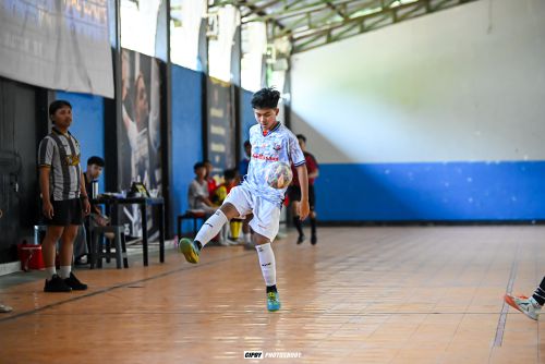 Latihan Kreatif untuk Meningkatkan keluar dari tekanan lawan