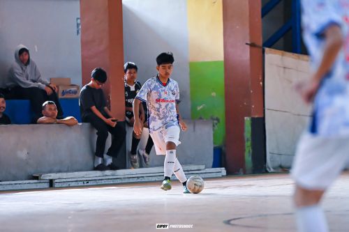 Cara Menggabungkan peran pelatih dengan Latihan Tim