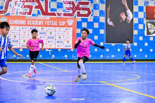 Mengembangkan transisi bertahan dalam Sesi Latihan Futsal