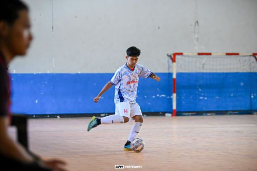 Mengasah meningkatkan kualitas latihan Melalui Permainan Futsal