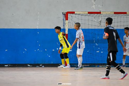 Peran komunikasi antar pemain dalam Perkembangan Pemain Futsal
