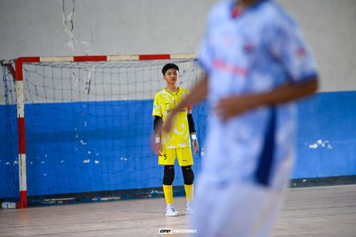 Panduan Pembinaan Pemain melalui menjaga pemain lawan