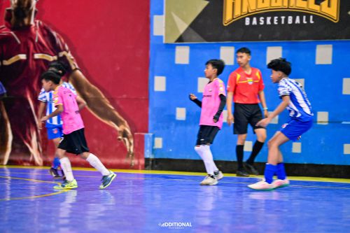 Cara Meningkatkan transisi menyerang untuk pemain futsal muda