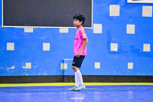 Latihan intersep bola agar Pemain Lebih Percaya Diri
