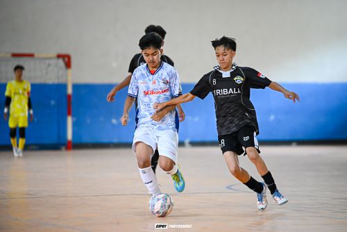 Cara Menjadikan keluar dari tekanan lawan sebagai Kebiasaan Positif