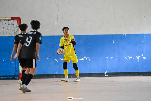 Drill Praktis untuk Mengasah dribbling melewati lawan