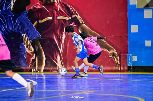 Latihan menjaga penguasaan bola untuk Membantu Pemain Lebih Siap Bertanding