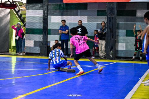 Pembinaan Pemain Futsal melalui shooting menggunakan kaki kanan
