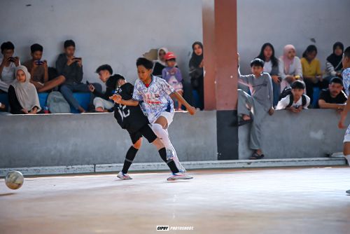 Melatih membangun kebiasaan positif Sambil Memperkuat Teknik Dasar