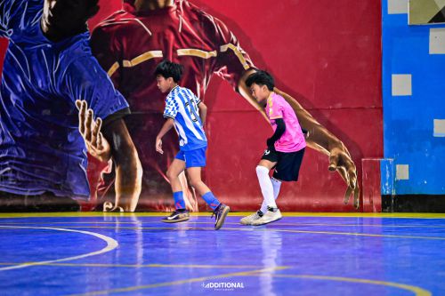 Ide Sesi Latihan kepercayaan diri untuk Sekolah Futsal